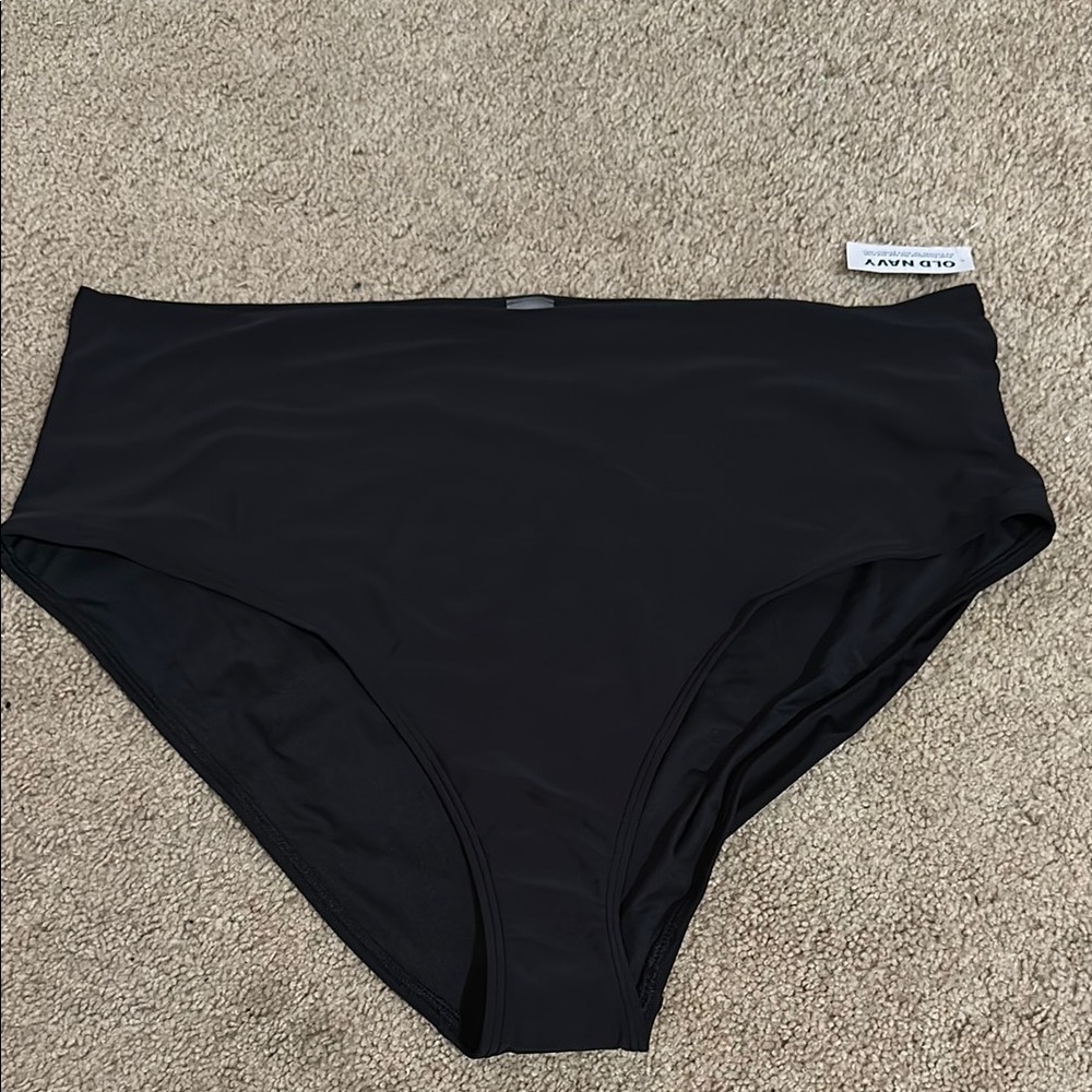 Old Navy - Swimsuit - Size 2X  - Black